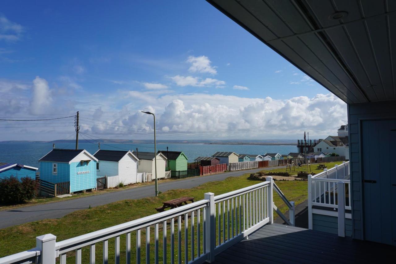 Deluxe Lundy View Villa With Sea Views Вествард Хо Экстерьер фото